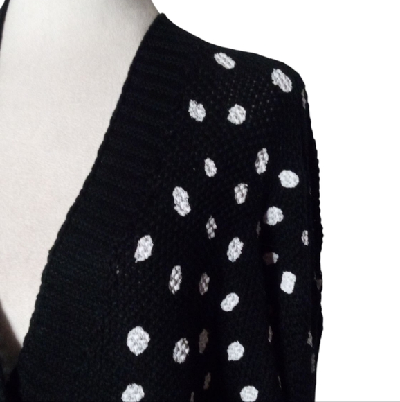 Umgee Black Loose Knit Oversized Button Up Cardigan White Dots Size Small - Picture 3 of 8